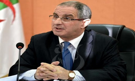 Le Pr Mesbah installé dans ses nouvelles fonctions