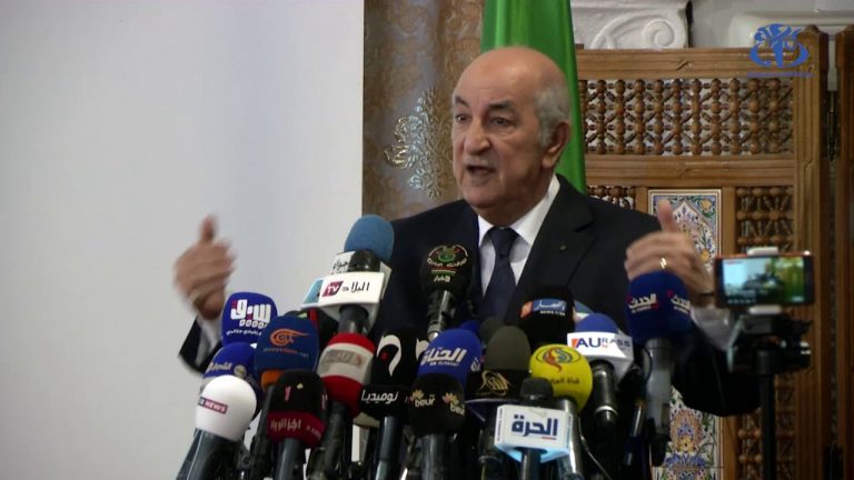 Le Président de la République réaffirme la position de l&rsquo;Algérie vis-à-vis des causes justes