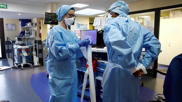 Le personnel de santé lourdement impacté par l’épidémie