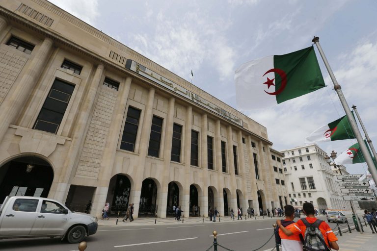 APN: M. Tabi présente le projet de loi de lutte contre la spéculation illicite