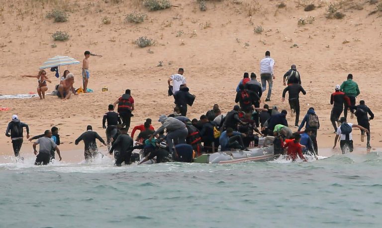 Le Billet:Les dérives des harragas algériens
