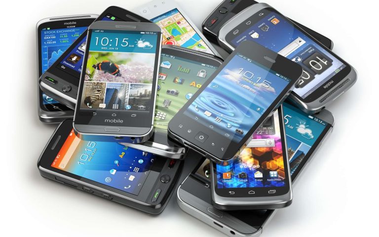 Le billet:  Les Smartphones échappent à la taxe