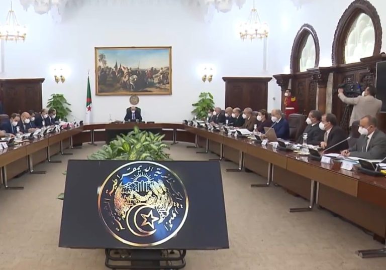 Prochain remaniement ministériel: Qui sera partant ?