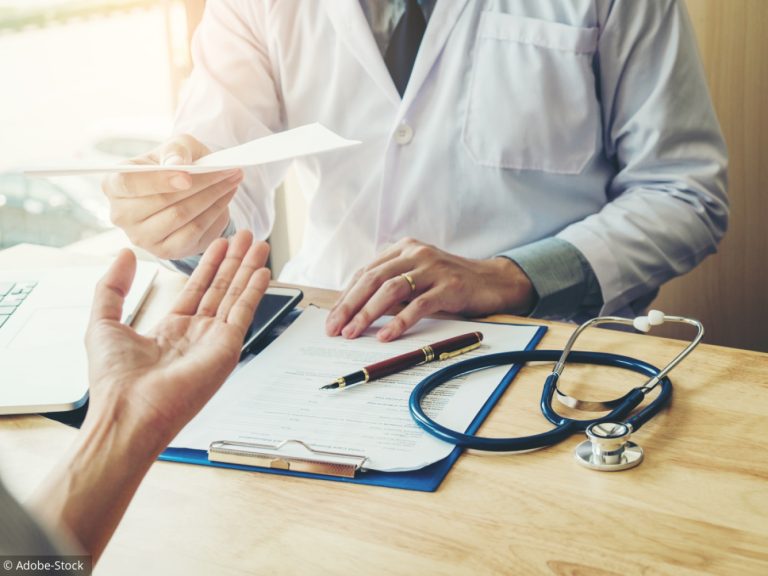 Le billet:  Encore une hémorragie de médecins exerçant en Algérie