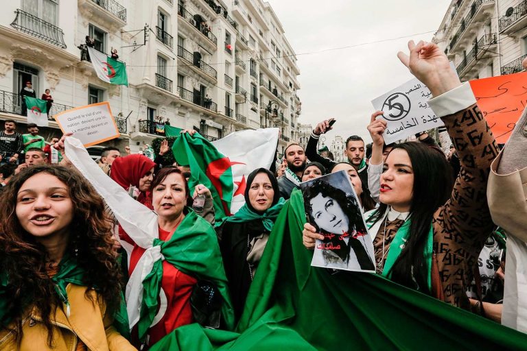 Le billet:  Hommage appuyé à la femme algérienne
