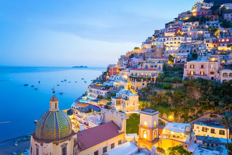 Touristes attendus en Tunisie :  Naples ravira-t-il la vedette ?