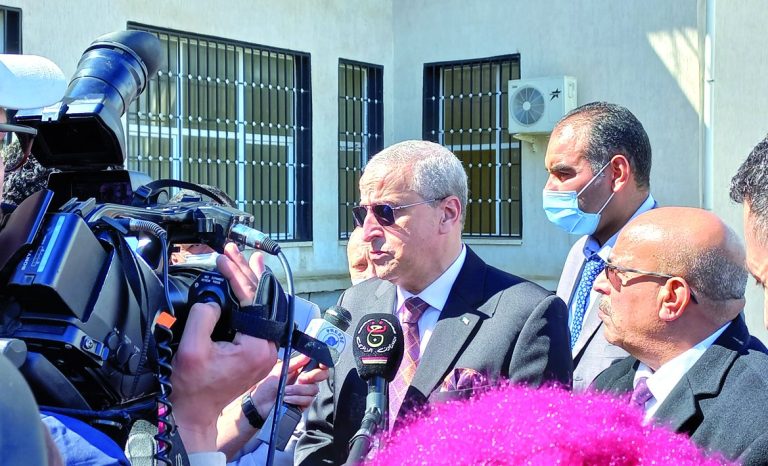 Encourager les enseignants résidant à l&rsquo;étranger à développer la recherche scientifique en Algérie