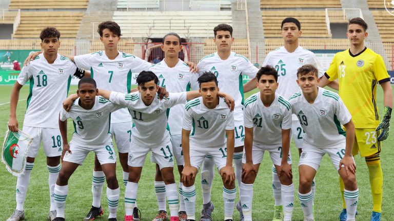 Le Président Tebboune préside une cérémonie en l&rsquo;honneur de l&rsquo;équipe nationale U17 de football et des athlètes médaillés