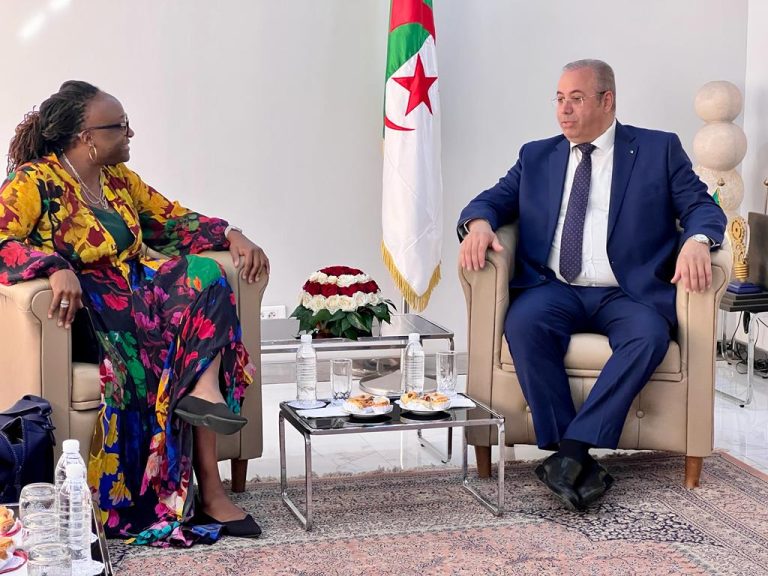 Zeghdar évoque avec la cheffe de la mission du FMI le climat des affaires en Algérie