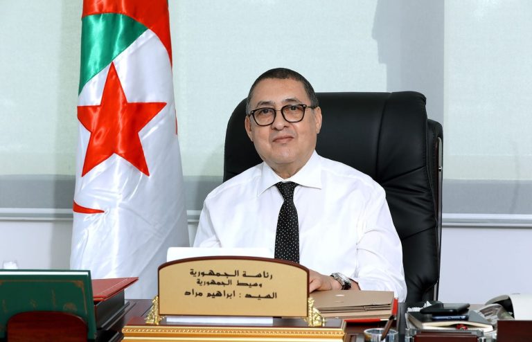 Brahim Merad :Le Président Tebboune a apporté tout le soutien aux walis pour renforcer leur rôle sur le terrain