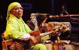 Béchar: Une centaine d’artistes au 6e Festival local « Natfakrou Lahbab »