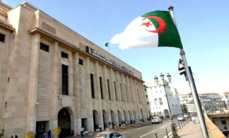 APN  :Audition des représentants des chambres nationales des huissiers de justice et des commissaires-priseurs