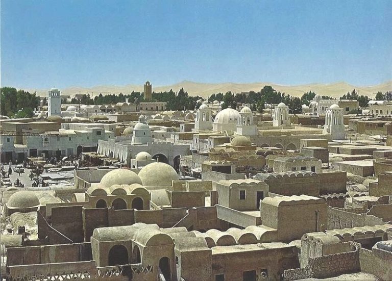 El Oued: Saisie de près de 500.000 comprimés psychotropes et d’une Kalachnikov