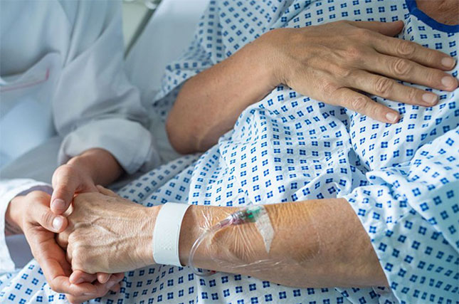 Santé: Promouvoir l&rsquo;accès aux soins des patients atteints de cancer avec éthique et responsabilité