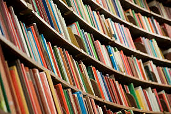 « La bibliothèque centrale Noureddine Sahraoui: Un carrefour d&rsquo;échange culturel et intellectuel »