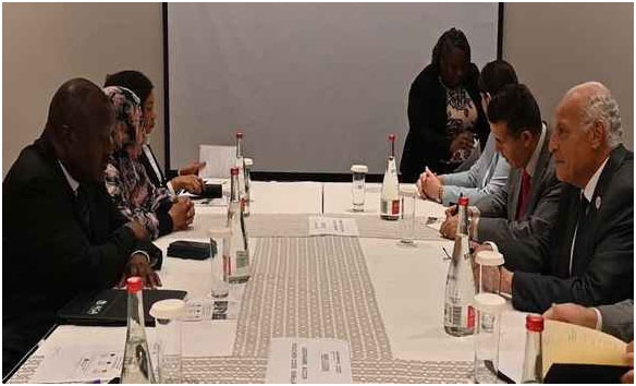 Attaf s&rsquo;entretient à Accra avec le président du Parlement panafricain