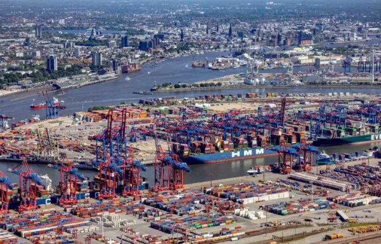Chute des exportations en mai