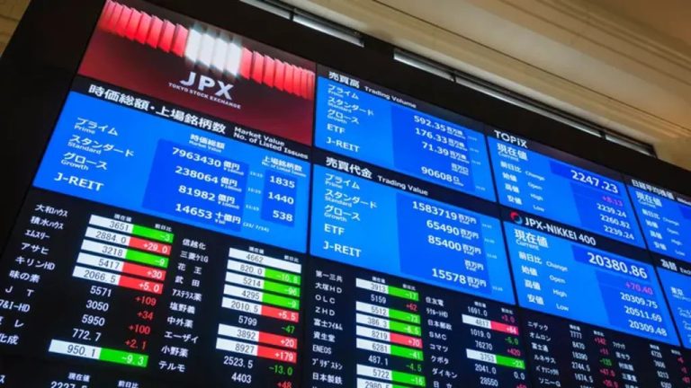 La Bourse de Tokyo en baisse avant la BoJ