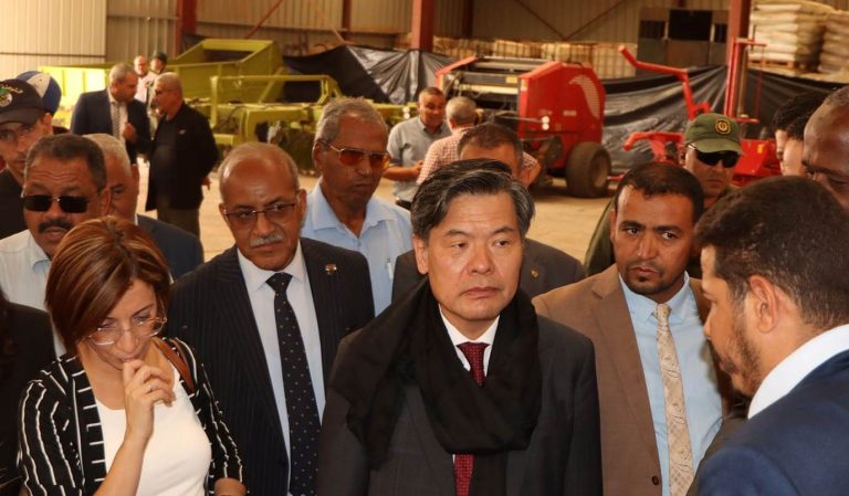 El-Meniaâ: L’ambassadeur de Corée du Sud s&rsquo;enquiert des opportunités d&rsquo;investissement dans le secteur agricole