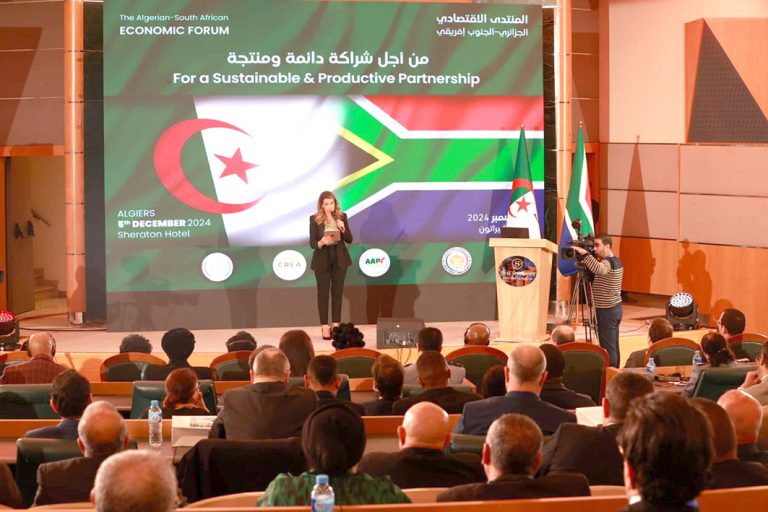 Un forum, deux avancées majeures:Le futur économique algéro-sud-africain se dessine