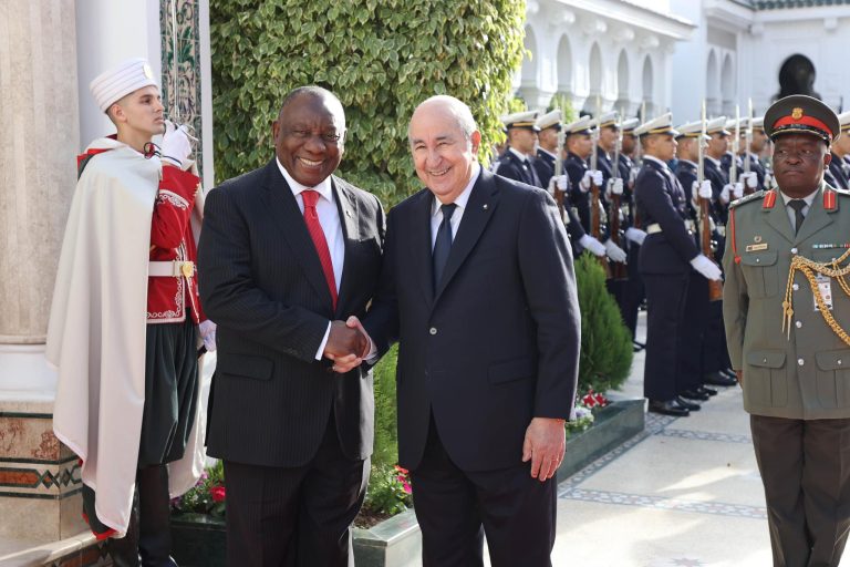 Algérie-Afrique du Sud:Le Nord et le Sud du continent au même diapason