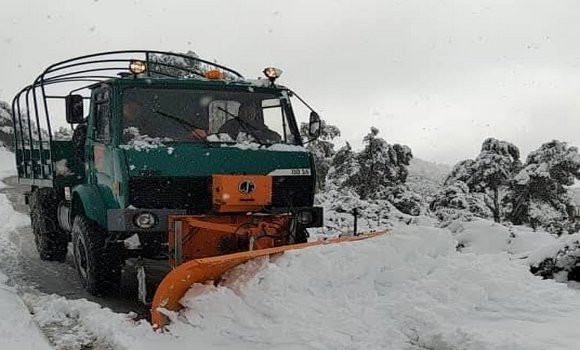 Intempéries:Plusieurs routes coupées en raison de l&rsquo;accumulation de la neige