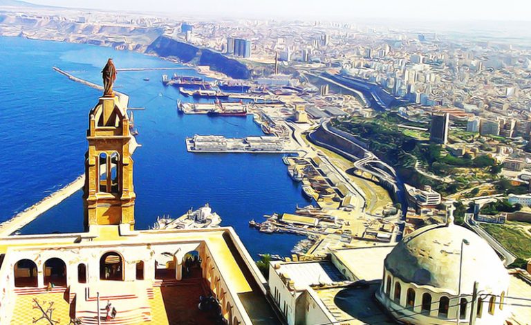 Oran:Exportation d&rsquo;environ un million de tonnes de produits agricoles vers plusieurs pays