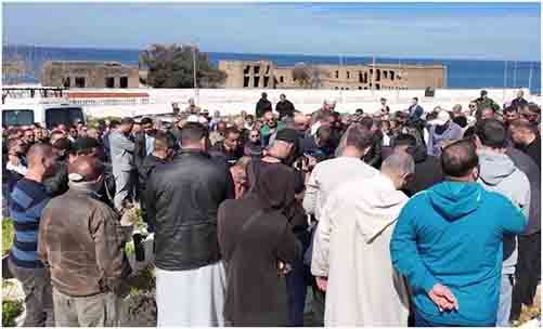 Le journaliste Mohamed Lamsen inhumé au cimetière de Aïn Benian à Alger