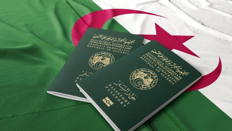 Passeport:La fin d’un calvaire pour des milliers d’Algériens à l’étranger
