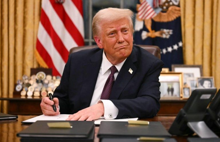 Bombes, silences et hypocrisie:Le grand procès moral des États-Unis