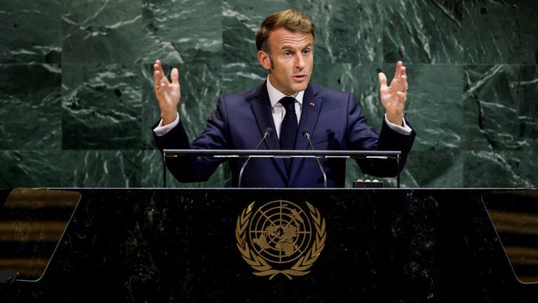 La  reconnaissance de l’Etat de Palestine par Macron:Comme  d’habitude, c’est  un coup à droite  et un coup à gauche