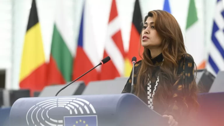 Une eurodéputée expose les « vraies intentions » derrière la mobilisation française pour Sansal
