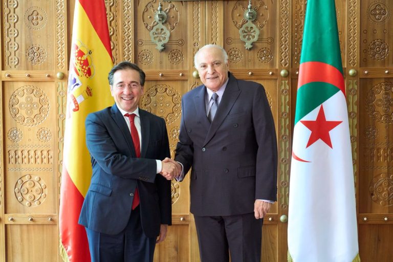 Le chef de la diplomatie espagnole attendu à Alger pour relancer une relation stratégique