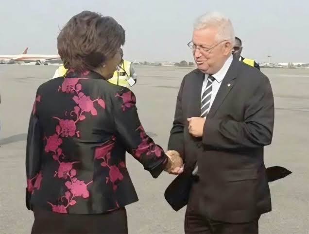 Représentant le président de la République:Nasri participe à Luanda aux travaux de la 21e session extraordinaire de la Conférence des chefs d&rsquo;État et de Gouvernement de l&rsquo;UA